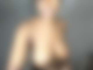 ebonydreamiin's Live Sex Cam Show