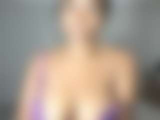 ebonydreamiin's Live Sex Cam Show