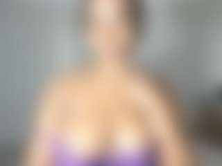 ebonydreamiin's Live Sex Cam Show