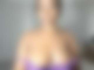 ebonydreamiin's Live Sex Cam Show
