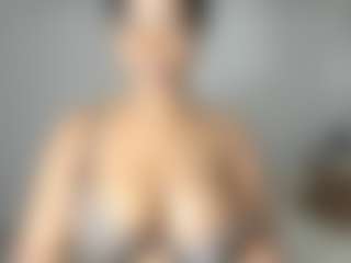 ebonydreamiin's Live Sex Cam Show