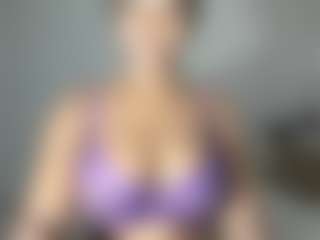 ebonydreamiin's Live Sex Cam Show
