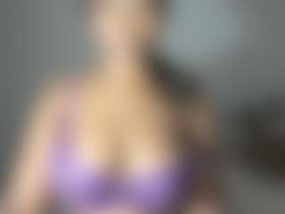 ebonydreamiin's Live Sex Cam Show