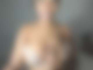 ebonydreamiin's Live Sex Cam Show