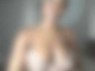 ebonydreamiin's Live Sex Cam Show