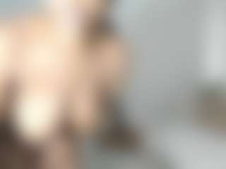 Live cam show with ebonydreamiin - Tease Lovense on Hubzter Live