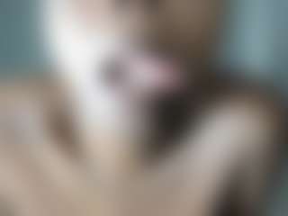 ebonydreamiin's Live Sex Cam Show