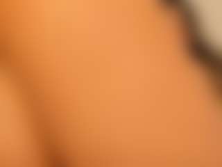 Live cam show with Kristal Connor - Tiny on Camsoda