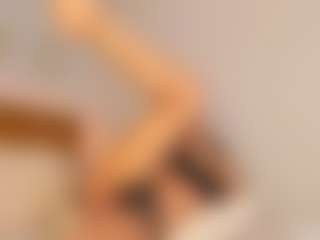 Live cam show with Kristal Connor - Cum Curvy on Soda Cam
