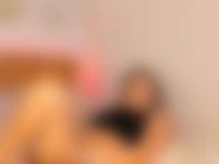 Live cam show with Kristal Connor - Latina Petite on xxxlivecams.org | colombia