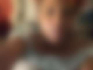 Live cam show with Nia Harriss - BBW on https://playwithruby.com