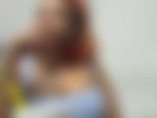 Live cam show with Nia Harriss - Black on makecum.org