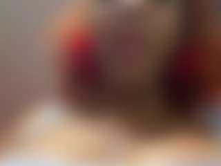 Live cam show with Nia Harriss - BBW on Fit Hotties