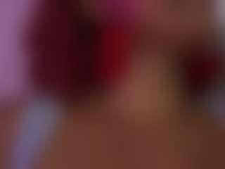 Live cam show with Nia Harriss - Big Tits on hrnylive.com