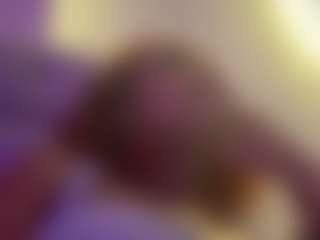 Live cam show with Nia Harriss - Big Tits on EXY