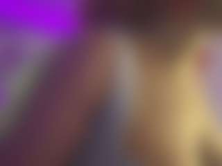 Live cam show with Nia Harriss - Latina on CamSodaAdn | colombia