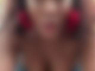 Live cam show with Nia Harriss - BBW on Camversity