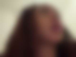 Live cam show with Nia Harriss - Strip Black on liverealitysex.com