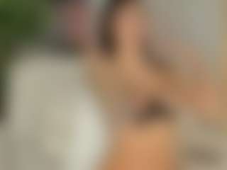 Live cam show with IM-BRI - Average on CamwithHer