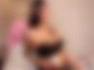 Live cam show with IM-BRI - Brown Eyes on live.xheat.ai