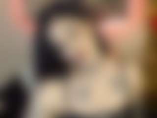 Live cam show with Nahomy-Summers - Costume on camtv
