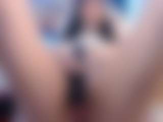Live cam show with Nahomy-Summers - Red Hair on Camsoda