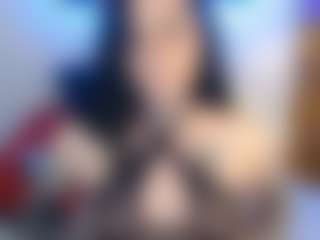 Show live cam dengan Nahomy-Summers - Role Play di Camsoda