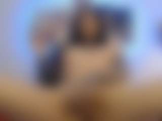 Live cam show with Nahomy-Summers - Costume on googirlz