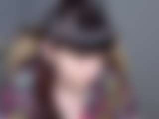 Live cam show with NinaFlawlees - Blonde Hair Amateur on CSO-WL
