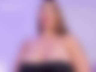 Live cam show with AuroraDurand - Teen (18+) on galaxygirlnitro.com
