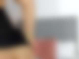 Live cam show with AuroraDurand - Brown Eyes Brown Hair on Soda Cam