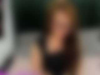 im-aliss MILF webcam performer live streaming