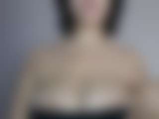 Live cam show with Cute-Sofia - Milk on 1on1-livenow