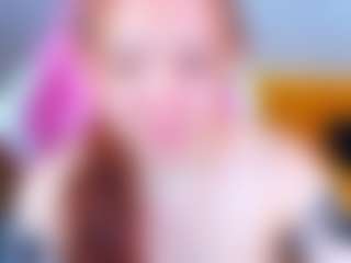 Live cam show with AndreaSvel - College on studioflirtlive.com