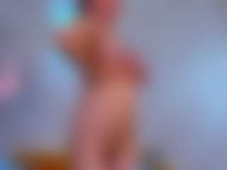 Live cam show with AndreaSvel - Petite on Camsoda