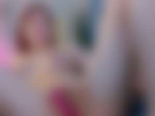 Live cam show with AndreaSvel - Hairy Pussy on milfzrlive.com