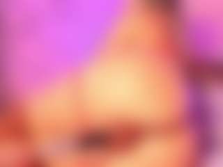 Live cam show with Xime - Gamer MILF on slutload