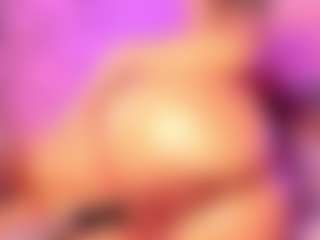 Live cam show with Xime - Athletic MILF on camtv