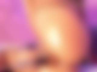 Xime MILF webcam performer live streaming