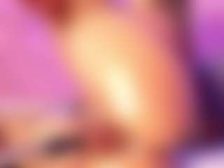 Xime MILF webcam performer live streaming