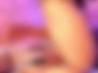 Live cam show with Xime - Flirt MILF on makecum.org