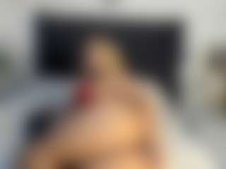 Kourtney Lee's Live Sex Cam Show