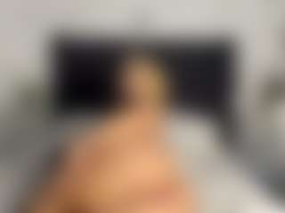 Kourtney Lee's Live Sex Cam Show