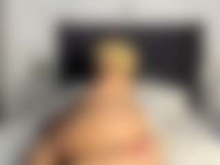 Kourtney Lee's Live Sex Cam Show