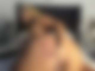 Kourtney Lee's Live Sex Cam Show