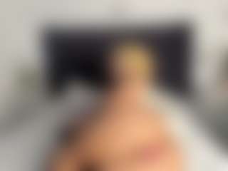 Kourtney Lee's Live Sex Cam Show