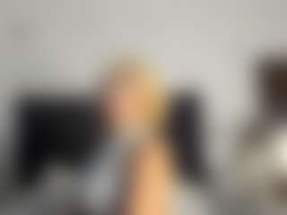 Kourtney Lee's Live Sex Cam Show