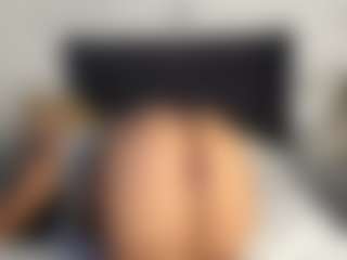 Kourtney Lee's Live Sex Cam Show