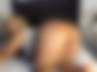Kourtney Lee's Live Sex Cam Show