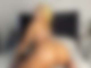 Kourtney Lee's Live Sex Cam Show